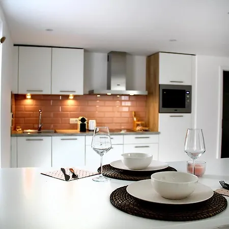 Blanc Cocooning Apartment *